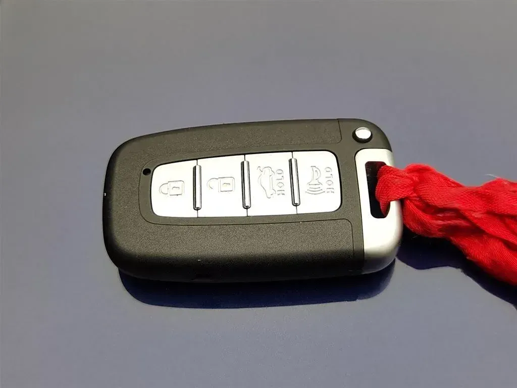 2010 Hyundai Santafe Classic 2.4L 174HP L4 6AT,autocango,china used car exporter,china ev exporter,chinese used car exporter,chinese used ev exporter