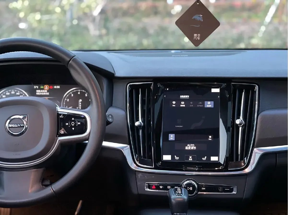 2020 Volvo V90 2.0T 250HP L4 8AT,autocango,china used car exporter,china ev exporter,chinese used car exporter,chinese used ev exporter