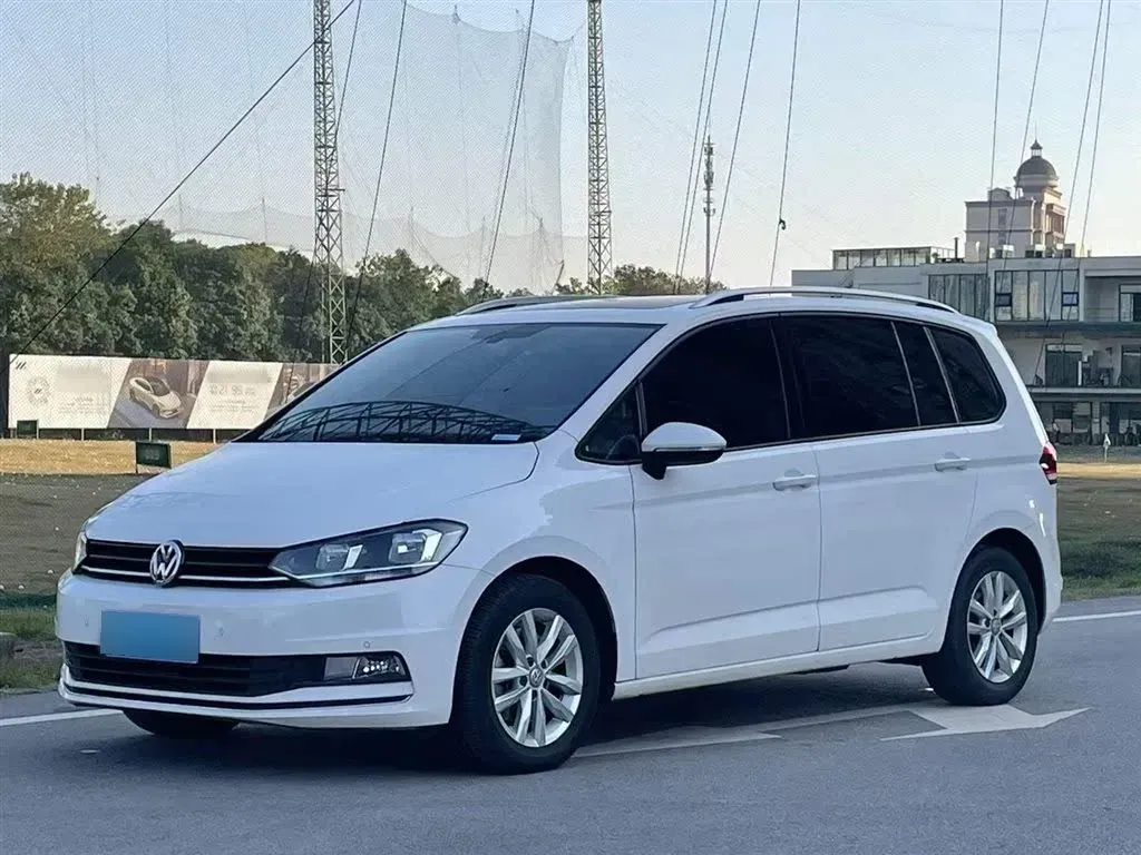 2018 Volkswagen Touran 1.4T 150HP L4 7DCT,autocango,china used car exporter,china ev exporter,chinese used car exporter,chinese used ev exporter