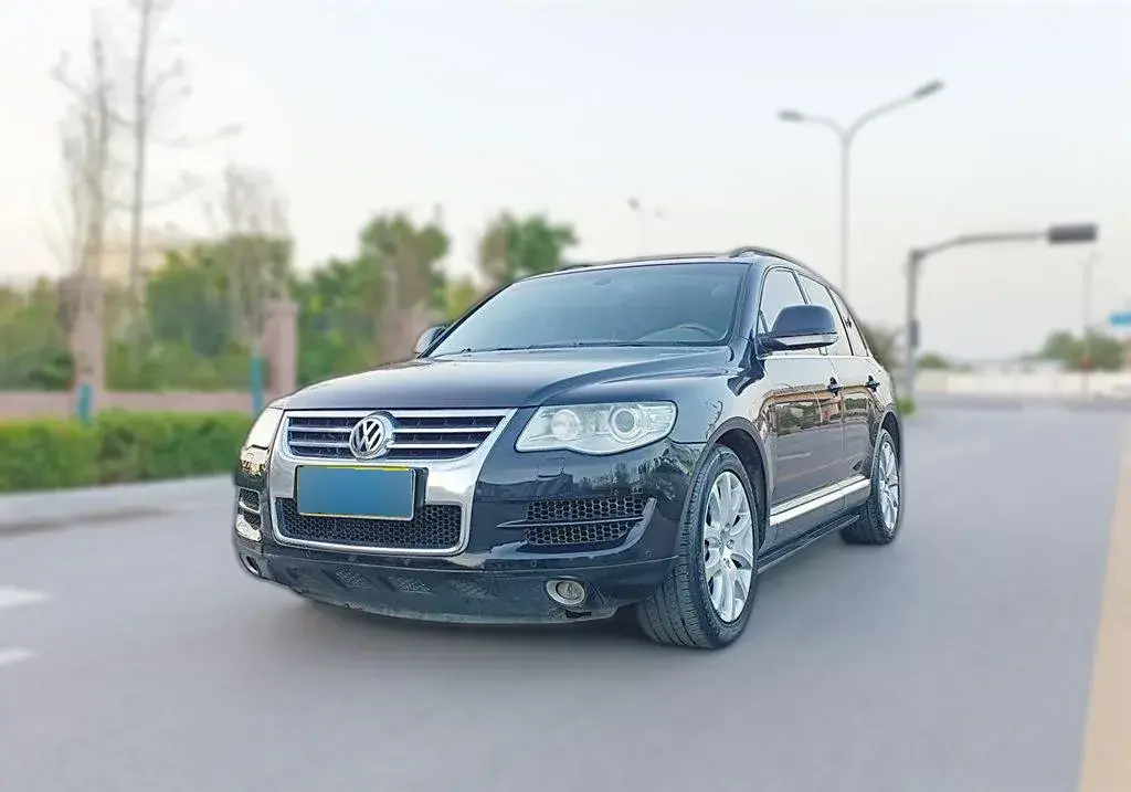 2010 Volkswagen Touareg 4.2L 350HP V8 6AT
