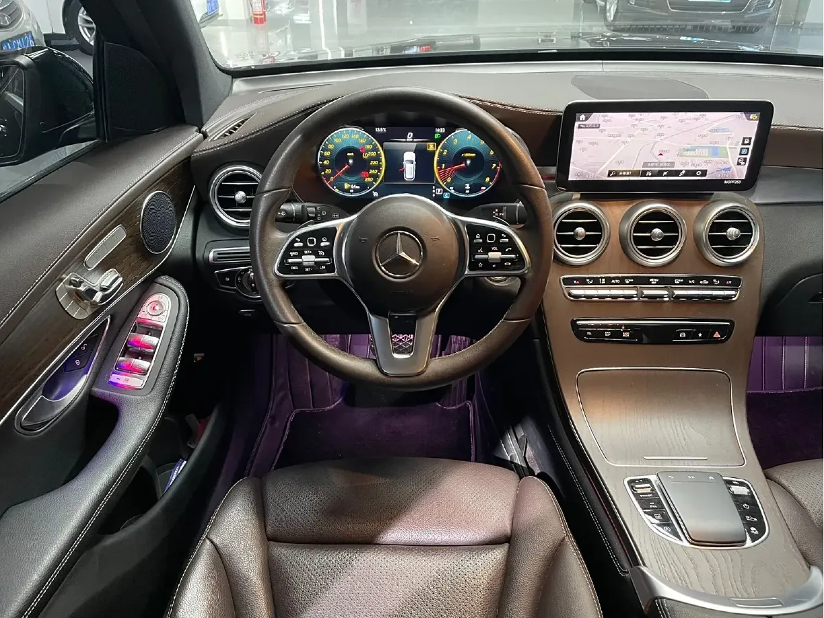 2021 Mercedes-Benz GLC Class 2.0T 197HP L4 9AT,autocango,china used car exporter,china ev exporter,chinese used car exporter,chinese used ev exporter