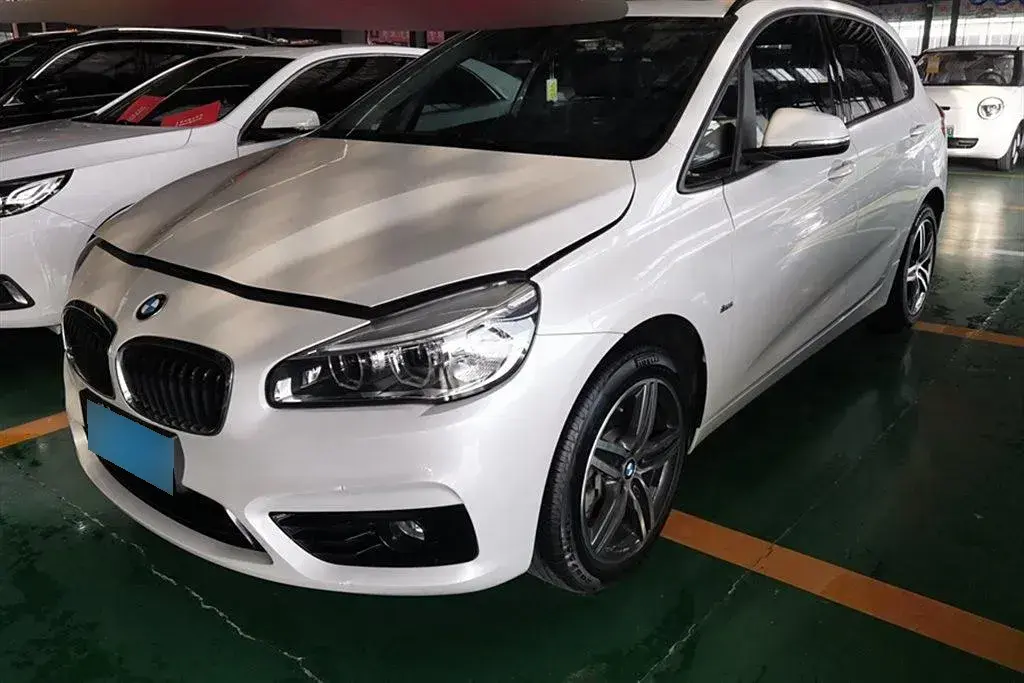 2018 BMW 2 Series Wagon 1.5T 136HP L3 6AT