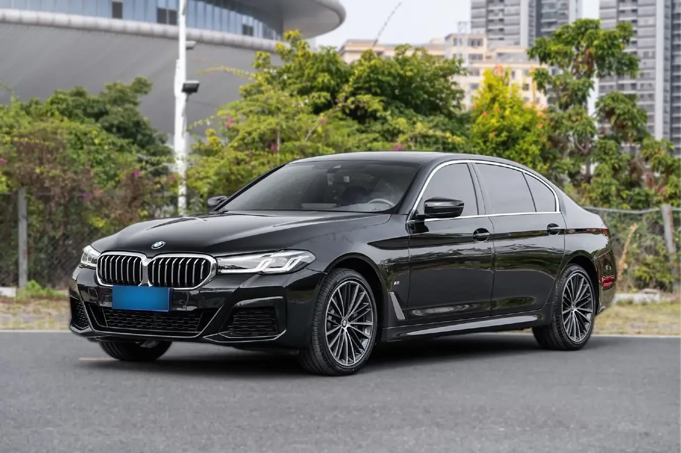 2022 BMW 5 Series 2.0T 252HP L4 8AT