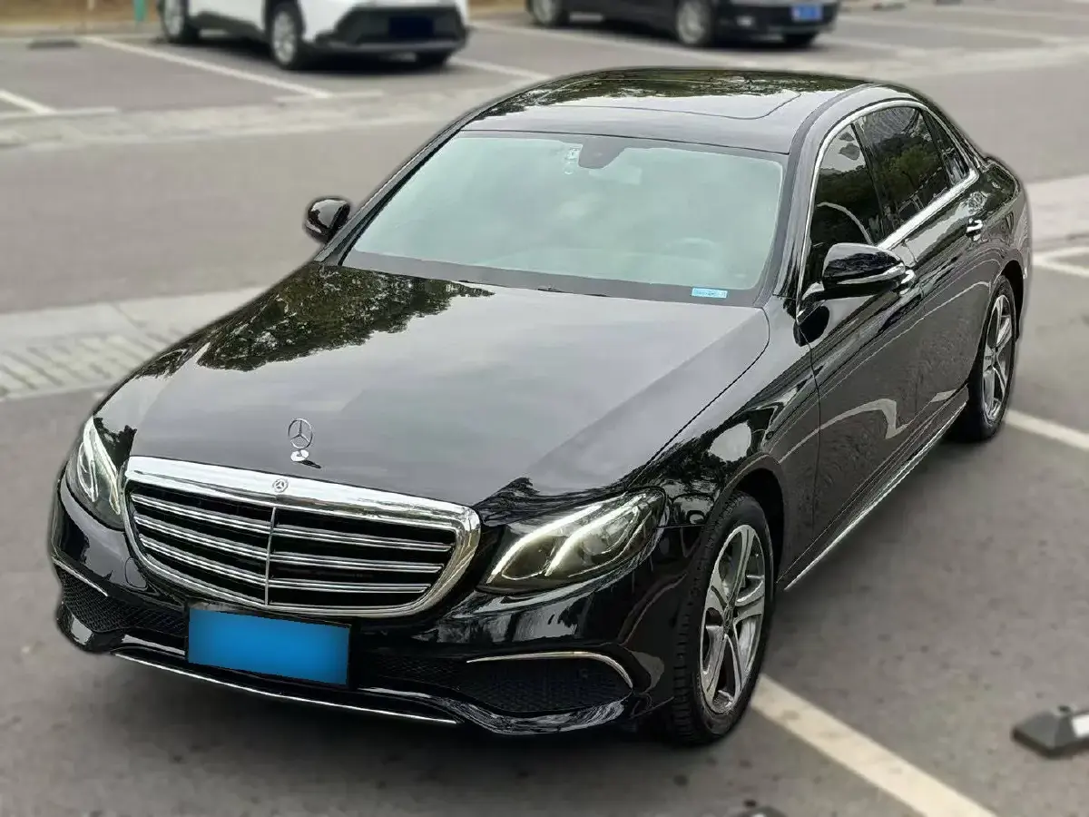 2019 Mercedes-Benz E Class 2.0T 184HP L4 9AT