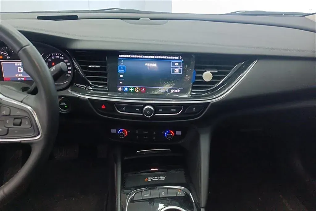 2023 Buick Regal 2.0T 237HP L4 9AT,autocango,china used car exporter,china ev exporter,chinese used car exporter,chinese used ev exporter