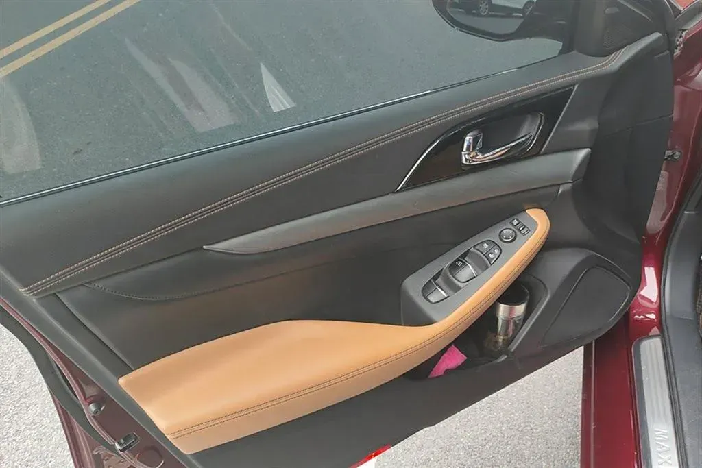 2016 Nissan Maxima 2.5L 186HP L4 CVT,autocango,china used car exporter,china ev exporter,chinese used car exporter,chinese used ev exporter