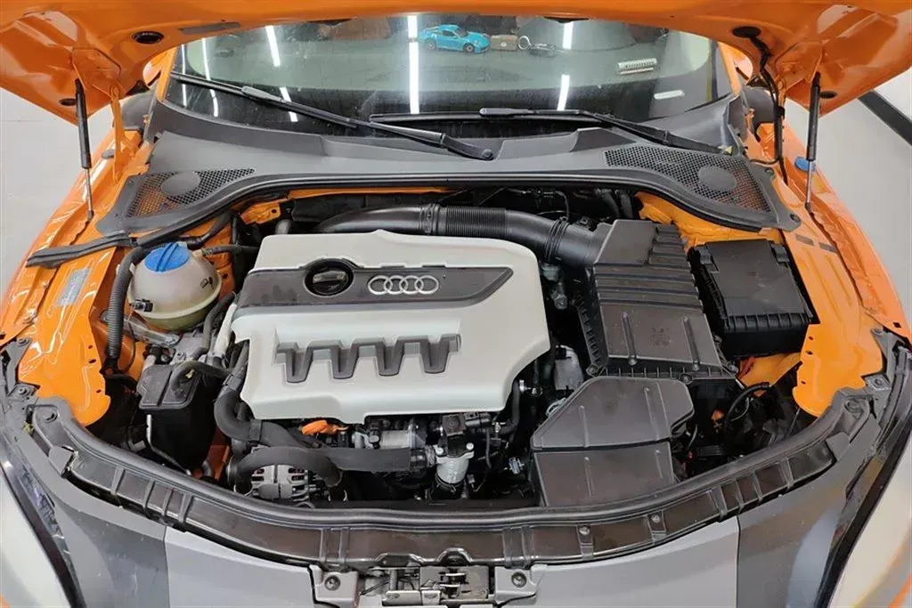 2011 Audi TTS 2.0T 272HP L4 6DCT,autocango,china used car exporter,china ev exporter,chinese used car exporter,chinese used ev exporter