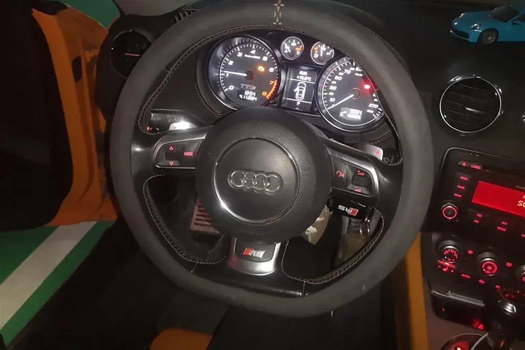 2011 Audi TTS 2.0T 272HP L4 6DCT,autocango,china used car exporter,china ev exporter,chinese used car exporter,chinese used ev exporter