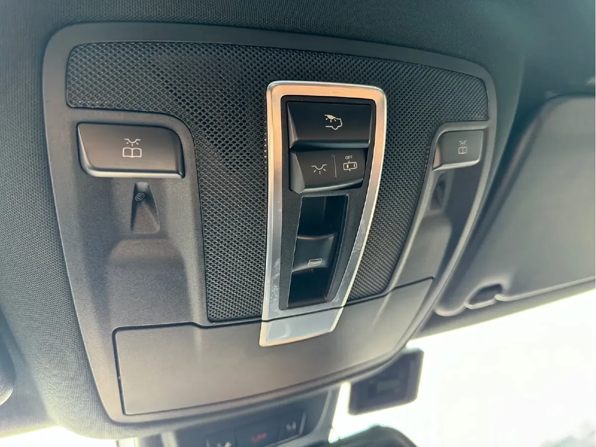 2014 Mercedes-Benz GL AMG 5.5T 558HP V8 7AT,autocango,china used car exporter,china ev exporter,chinese used car exporter,chinese used ev exporter