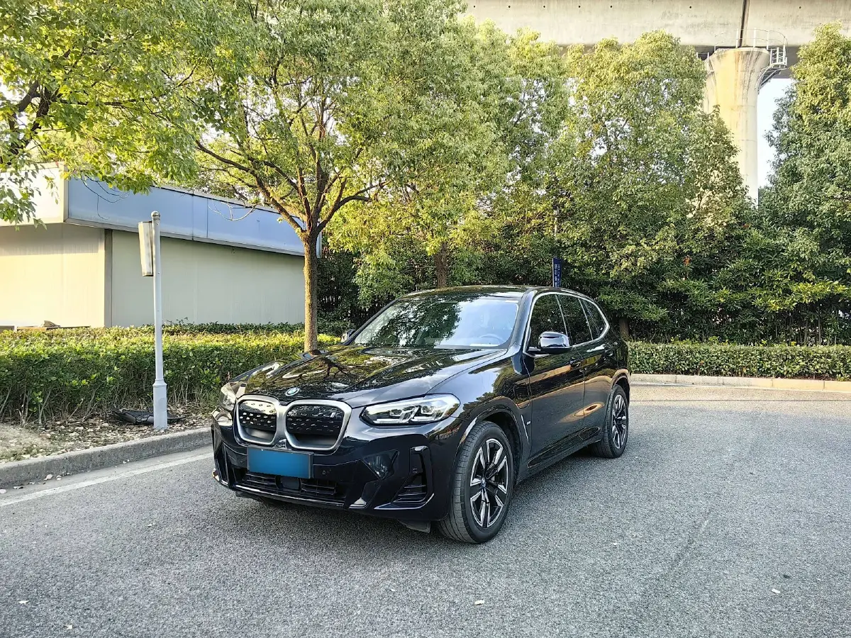 2022 BMW iX3 BEV 80KWH