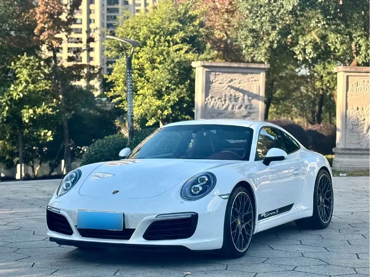 2016 Porsche 911 3.0T 370HP H6 7DCT