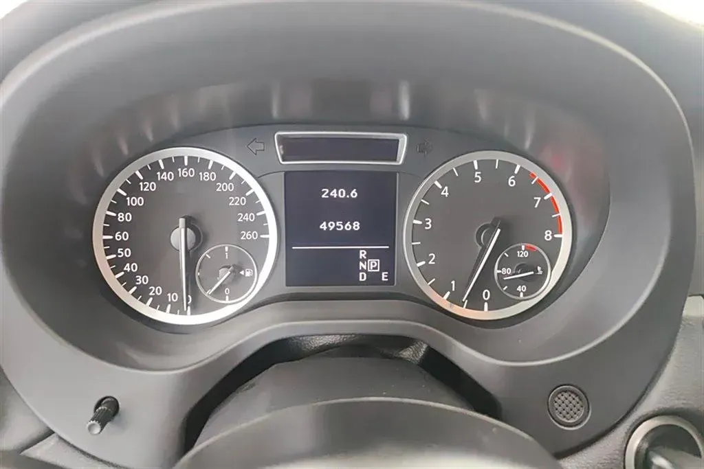 2017 Infiniti QX30 2.0T 211HP L4 7DCT,autocango,china used car exporter,china ev exporter,chinese used car exporter,chinese used ev exporter