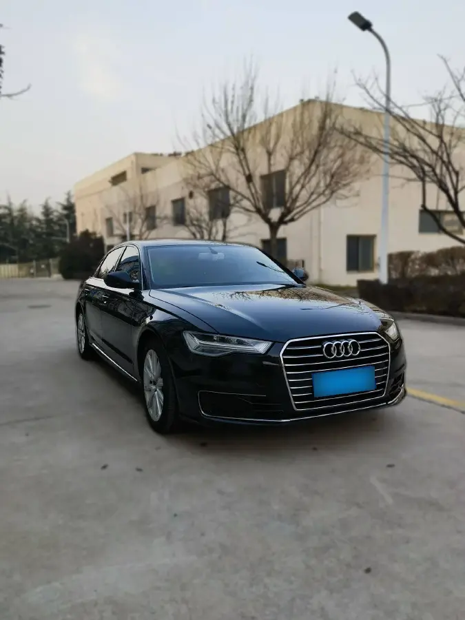 2018 Audi A6L 1.8T 190HP L4 7DCT