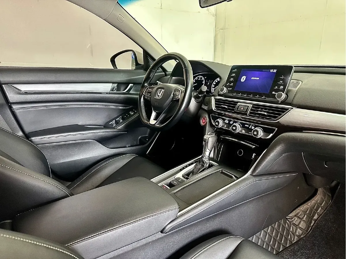 2019 Honda Inspire 1.5T 194HP L4 CVT,autocango,china used car exporter,china ev exporter,chinese used car exporter,chinese used ev exporter