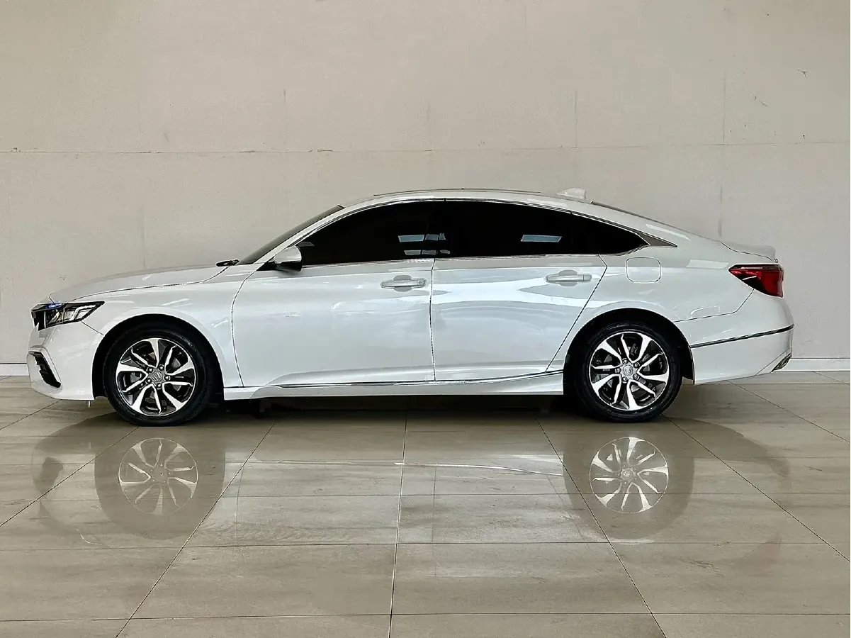 2019 Honda Inspire 1.5T 194HP L4 CVT,autocango,china used car exporter,china ev exporter,chinese used car exporter,chinese used ev exporter