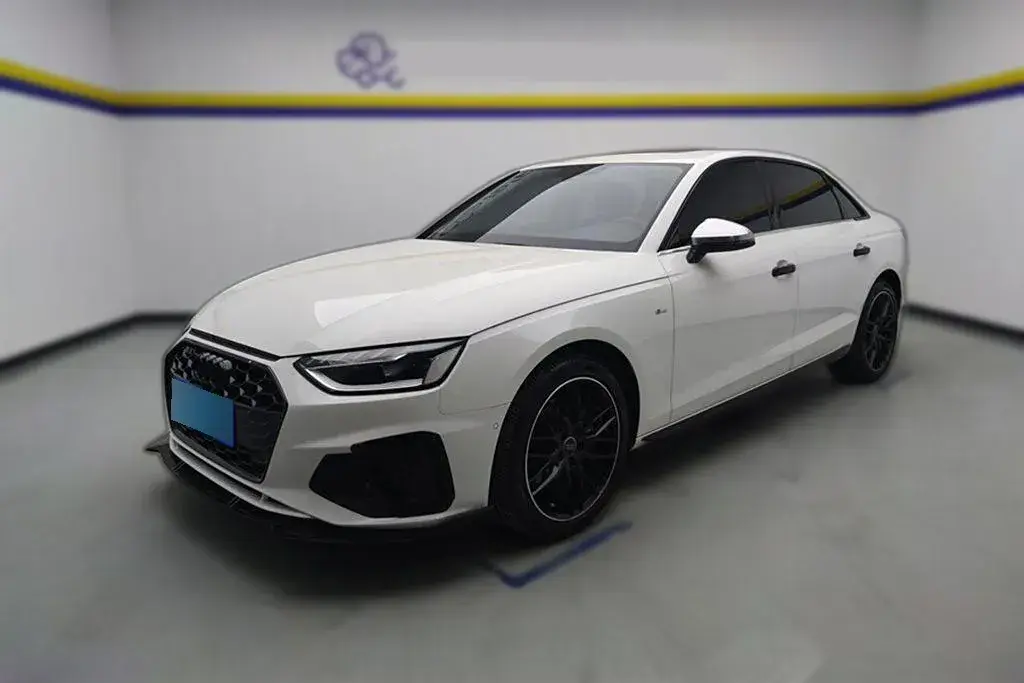 2020 Audi A4L 2.0T 190HP L4 7DCT