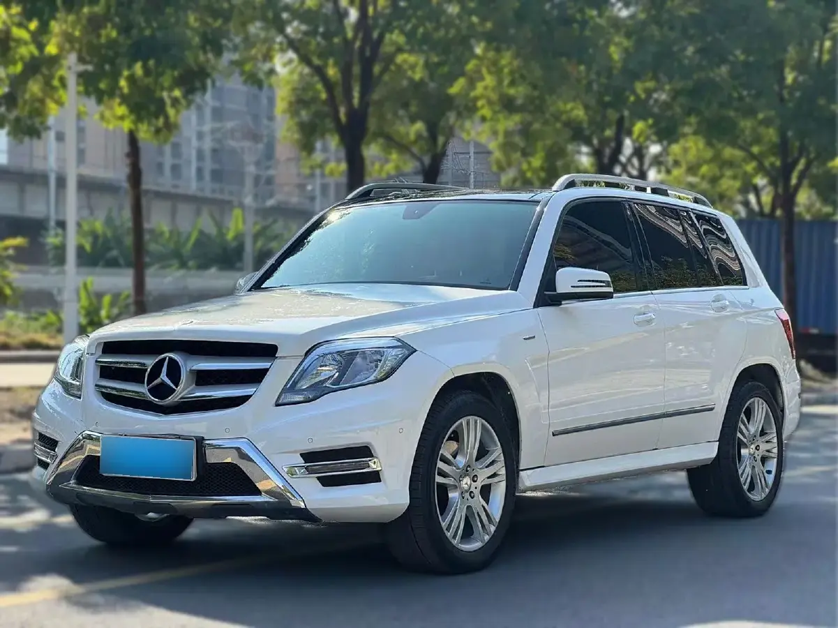 2015 Mercedes-Benz GLK Class 2.0T 211HP L4 7AT