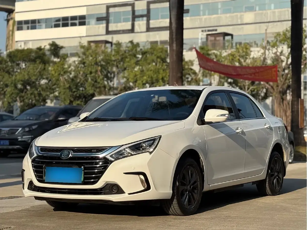 2017 BYD Qin 1.5T 154HP L4 6DCT PHEV 15.2KWH
