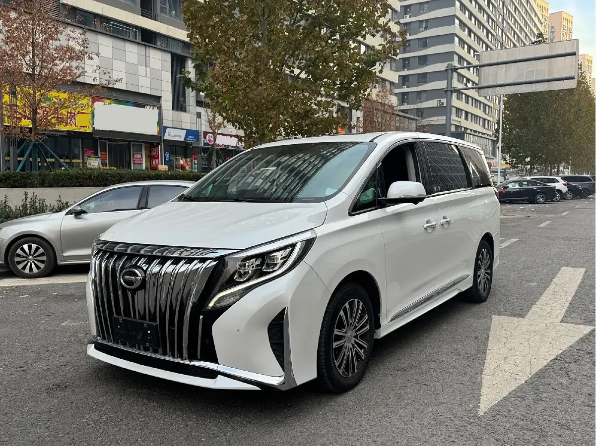 2023 GAC Trumpchi M8 2.0T 252HP L4 8AT