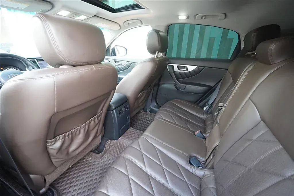 2011 Infiniti FX 3.5L 332HP V6 7AT,autocango,china used car exporter,china ev exporter,chinese used car exporter,chinese used ev exporter