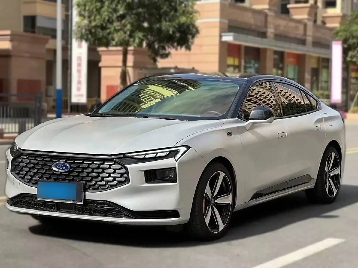 2022 Ford Mondeo 2.0T 238HP L4 8AT