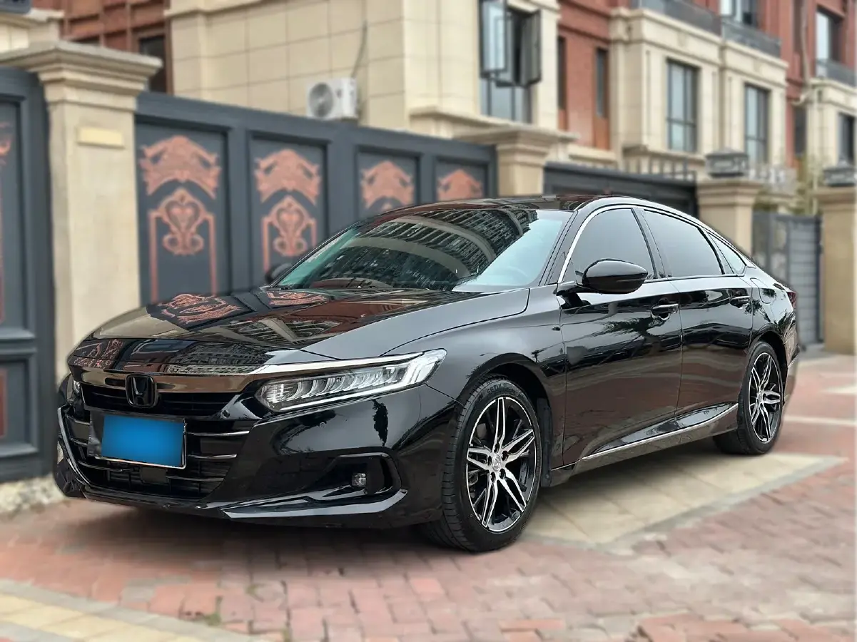 2022 Honda Accord 1.5T 194HP L4 CVT
