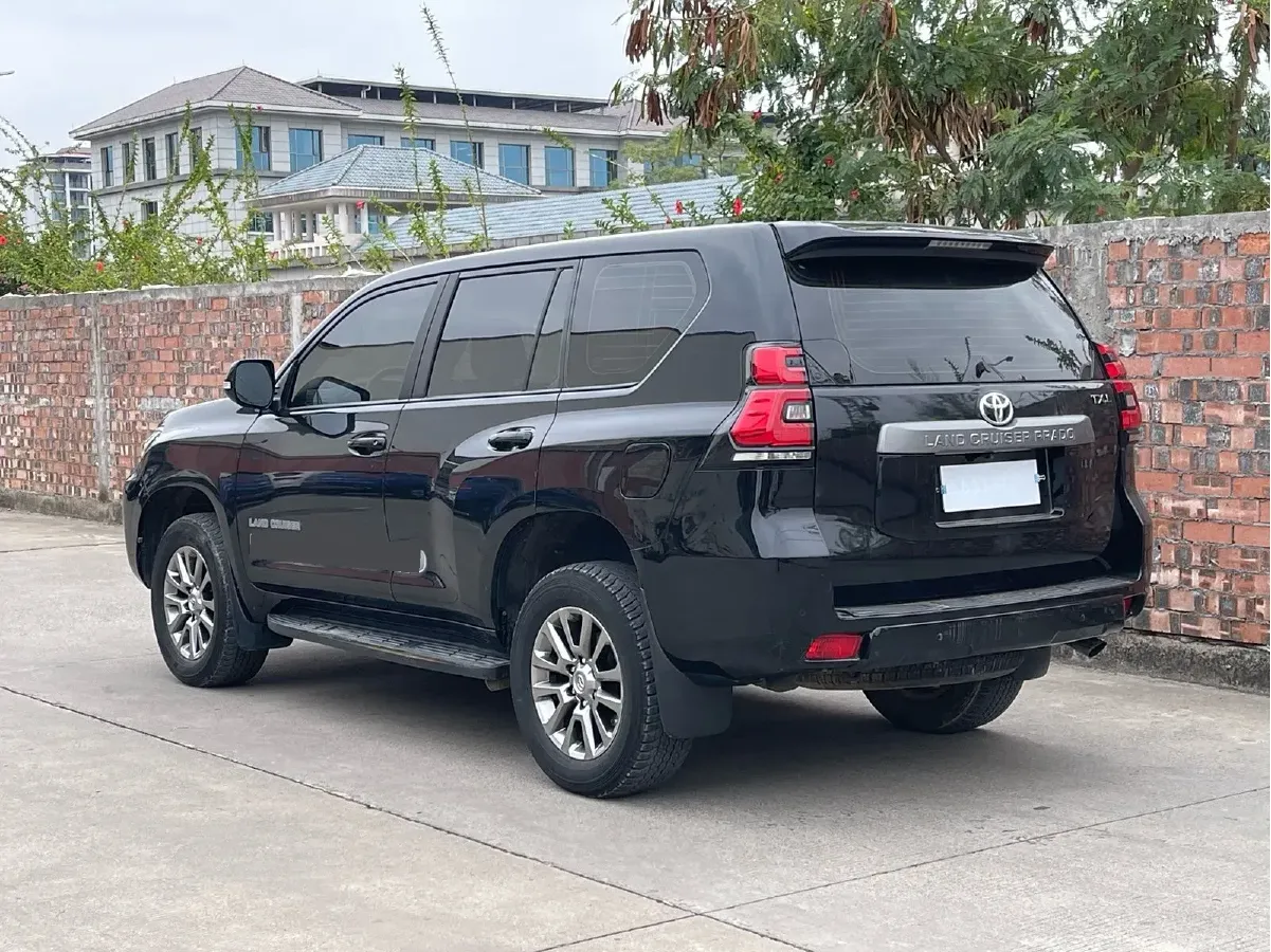 2004 Toyota Land Cruiser Prado 4.0L 243HP V6 5AT,autocango,china used car exporter,china ev exporter,chinese used car exporter,chinese used ev exporter