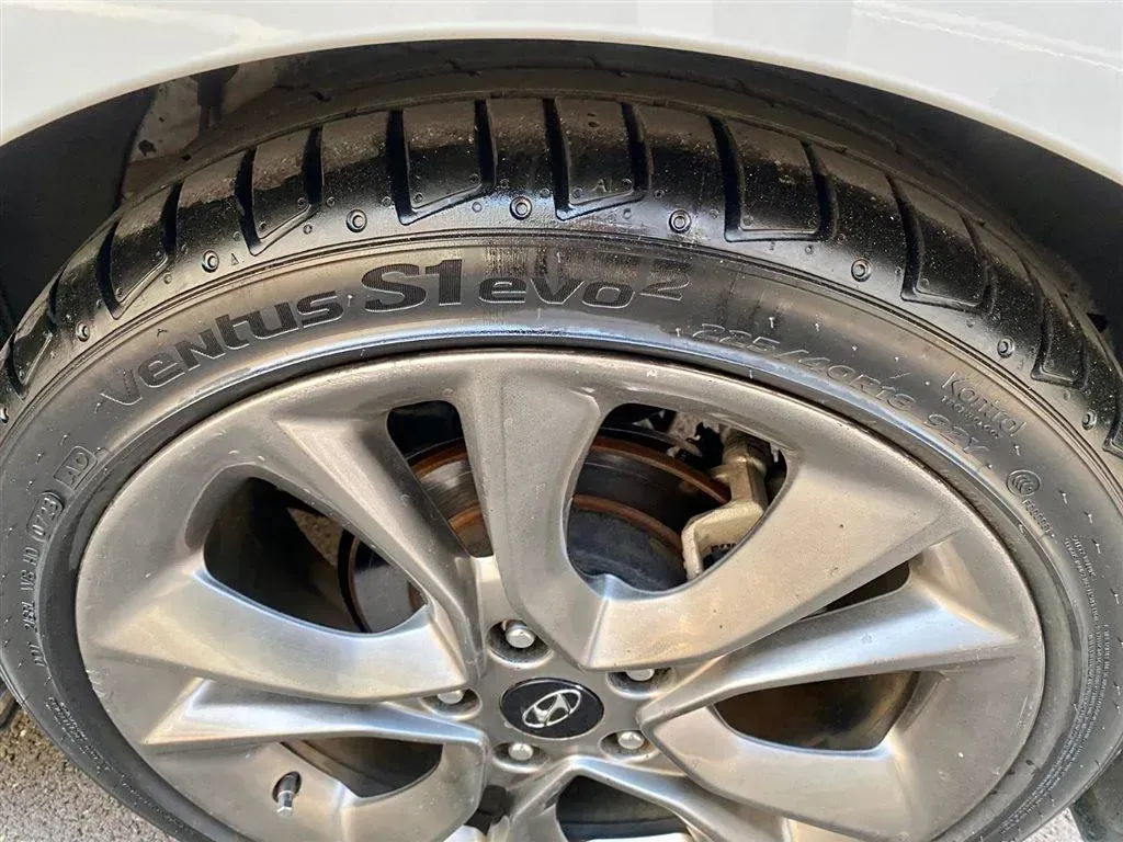 2015 Hyundai Veloster 1.6T 204HP L4 7DCT,autocango,china used car exporter,china ev exporter,chinese used car exporter,chinese used ev exporter