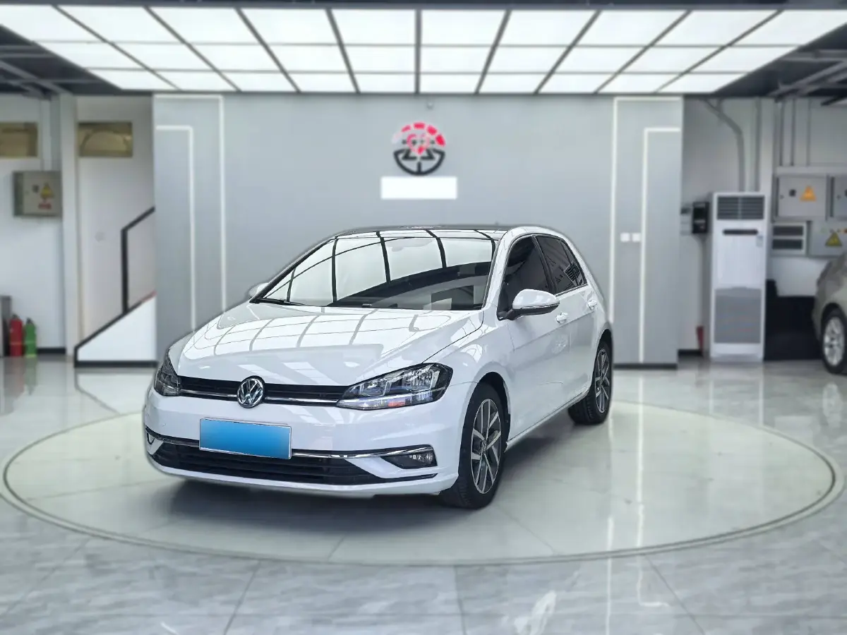 2020 Volkswagen Golf 1.4T 150HP L4 7DCT