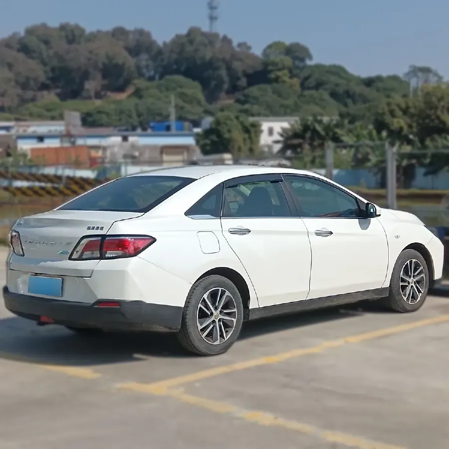 2019 Venucia D60 1.6L 126HP L4 CVT,autocango,china used car exporter,china ev exporter,chinese used car exporter,chinese used ev exporter