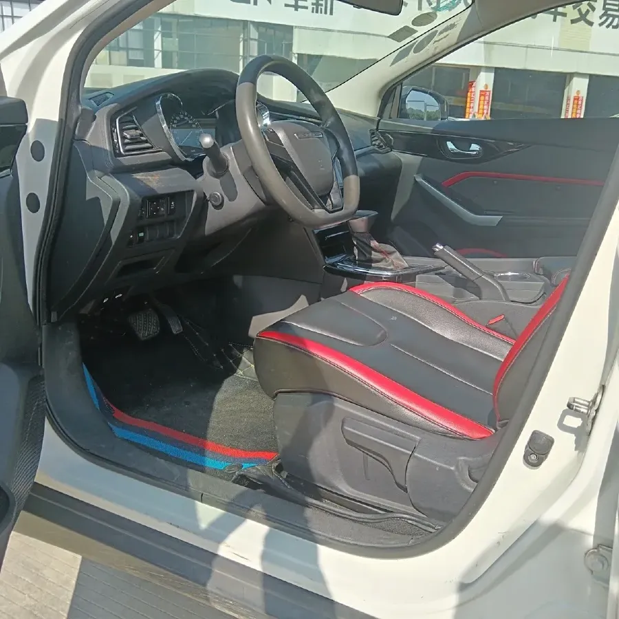 2019 Venucia D60 1.6L 126HP L4 CVT,autocango,china used car exporter,china ev exporter,chinese used car exporter,chinese used ev exporter