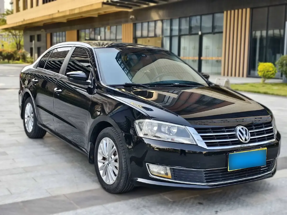 2013 Volkswagen Lavida 1.4T 131HP L4 7DCT