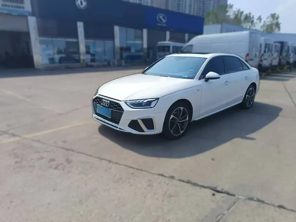 2020 Audi A4L 2.0T 190HP L4 7DCT