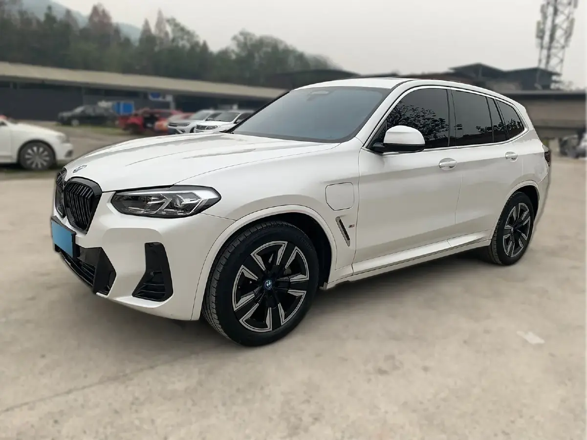2024 BMW iX3 BEV 80KWH