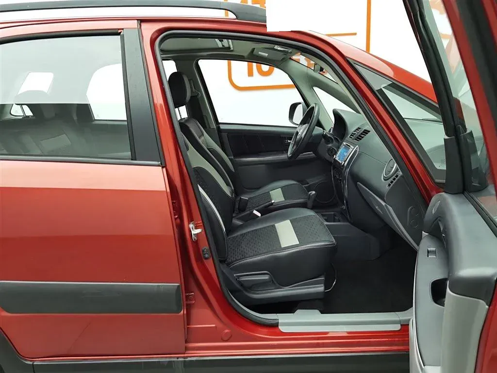 2011 Suzuki SX4 1.6L 109HP L4 4AT,autocango,china used car exporter,china ev exporter,chinese used car exporter,chinese used ev exporter