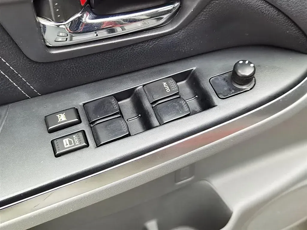 2011 Suzuki SX4 1.6L 109HP L4 4AT,autocango,china used car exporter,china ev exporter,chinese used car exporter,chinese used ev exporter