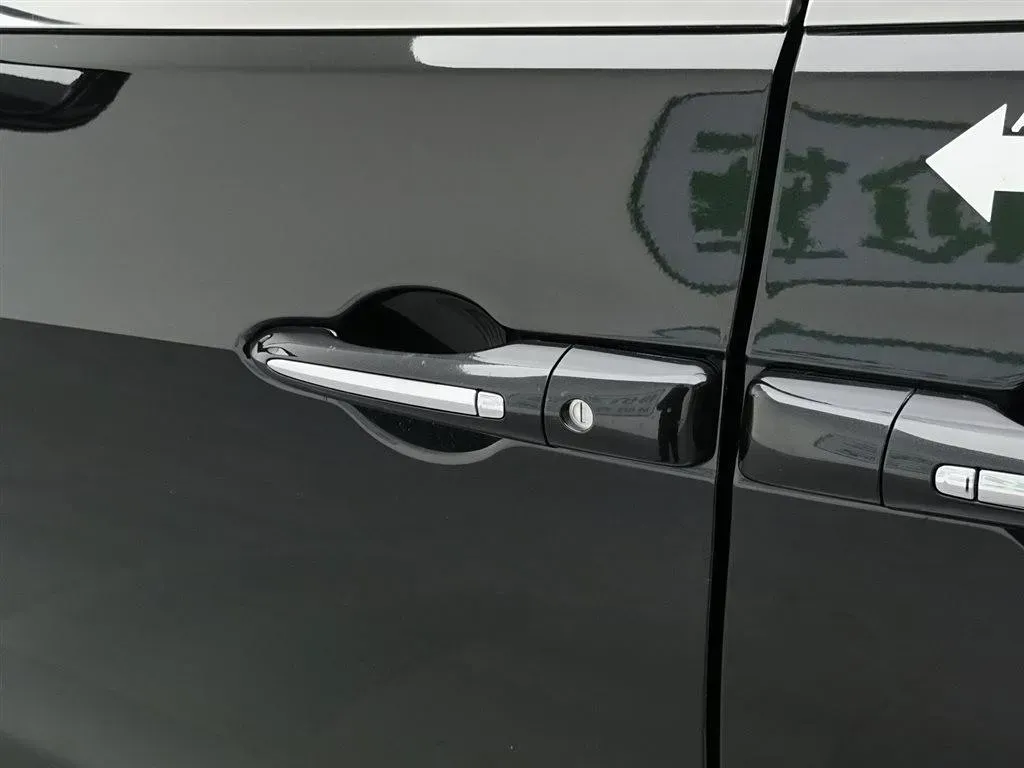 2018 Chrysler Pacifica 3.6L 245HP V6 E-CVT PHEV 16KWH,autocango,china used car exporter,china ev exporter,chinese used car exporter,chinese used ev exporter