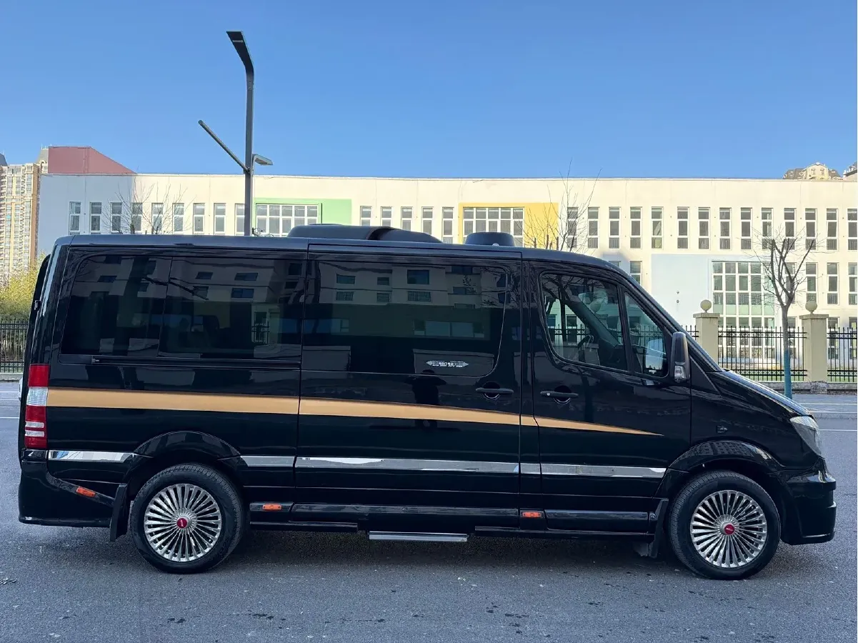 2009 Mercedes-Benz Sprinter 3.5L 258HP V6 5AT,autocango,china used car exporter,china ev exporter,chinese used car exporter,chinese used ev exporter