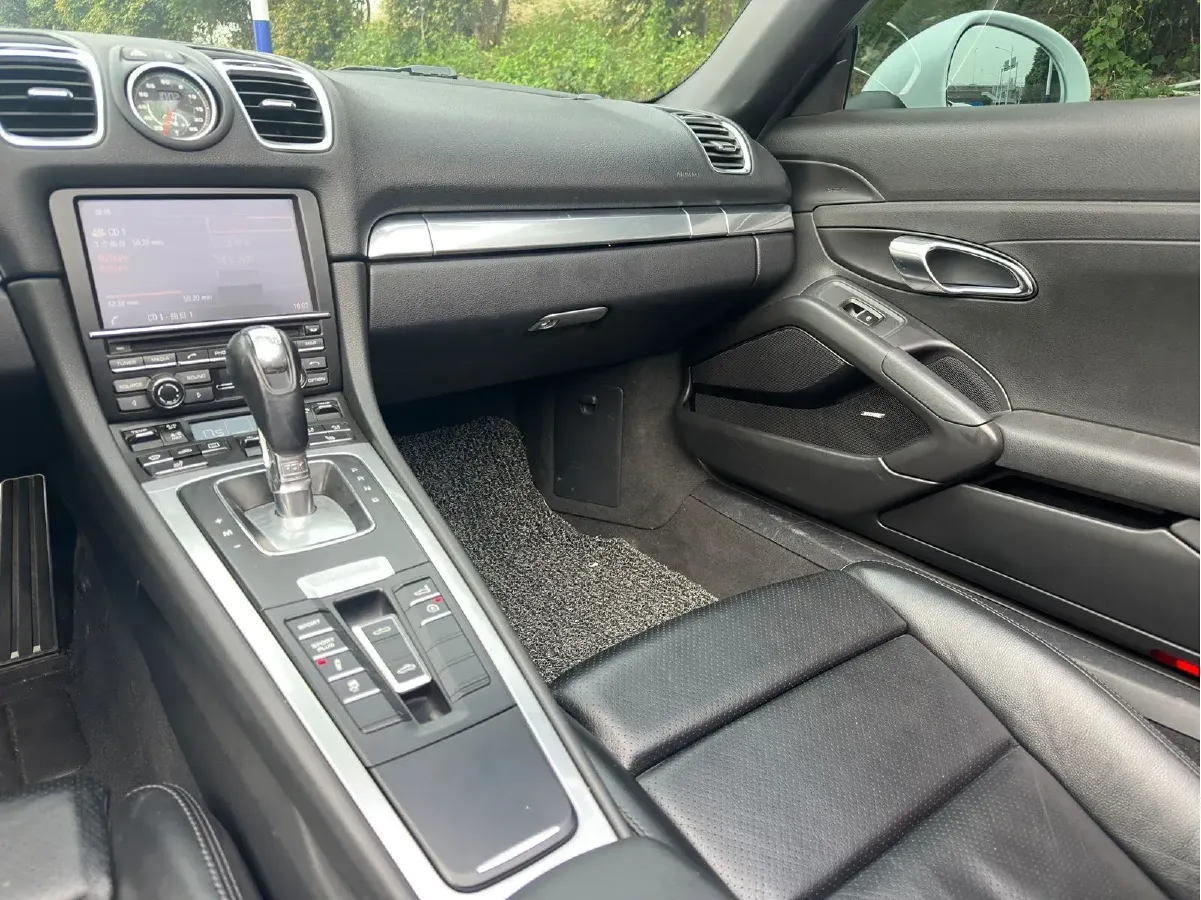 2015 Porsche Boxster 2.7L 265HP H6 7DCT,autocango,china used car exporter,china ev exporter,chinese used car exporter,chinese used ev exporter