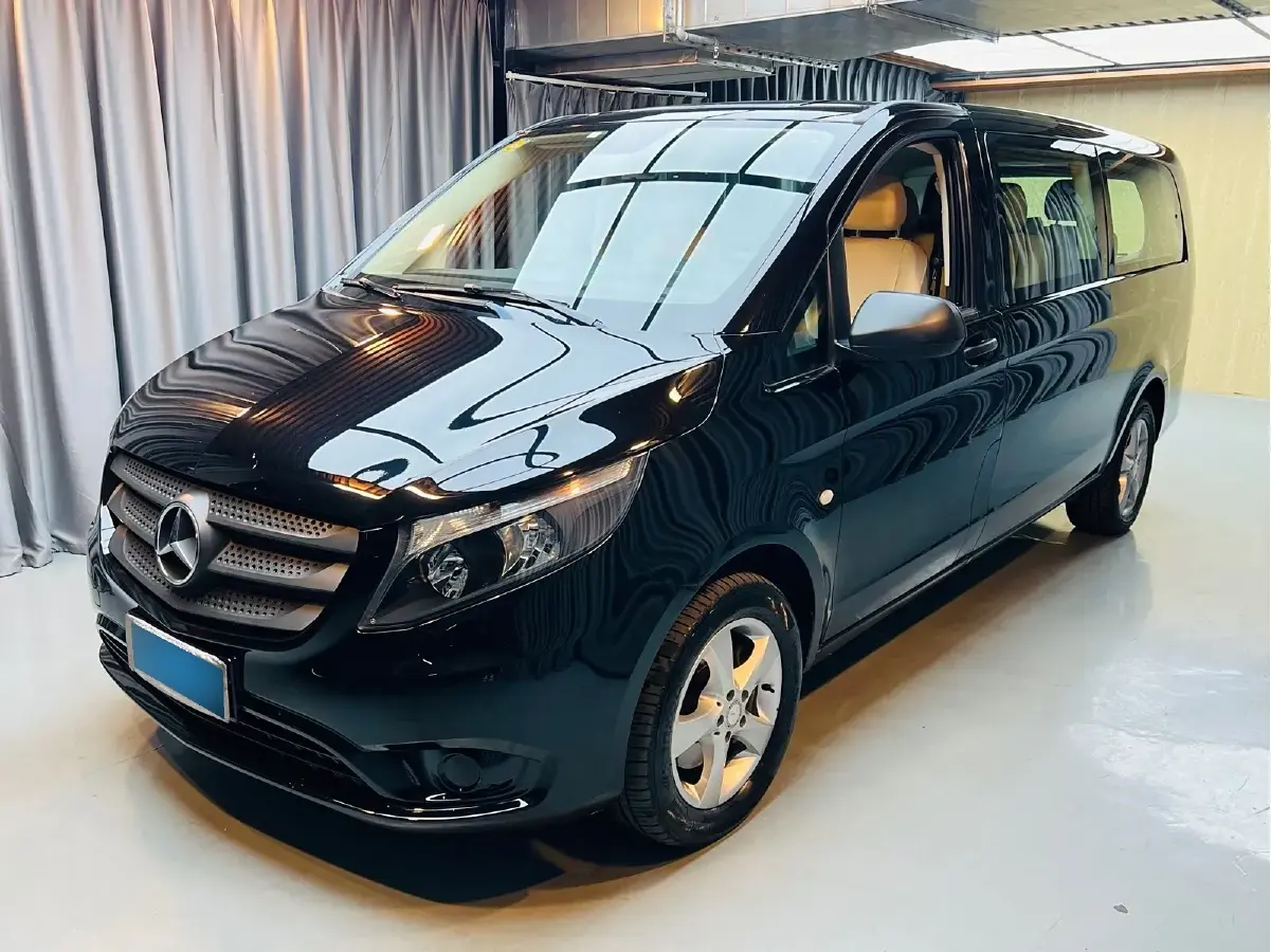2016 Mercedes-Benz Vito 2.0T 211HP L4 7AT
