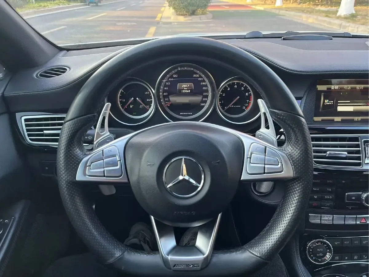 2012 Mercedes-Benz CLS AMG 5.5T 525HP V8 7AT,autocango,china used car exporter,china ev exporter,chinese used car exporter,chinese used ev exporter