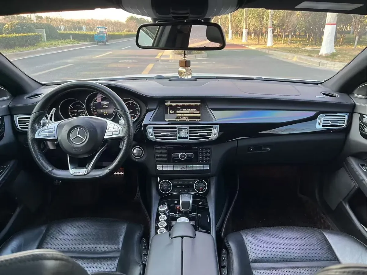 2012 Mercedes-Benz CLS AMG 5.5T 525HP V8 7AT,autocango,china used car exporter,china ev exporter,chinese used car exporter,chinese used ev exporter