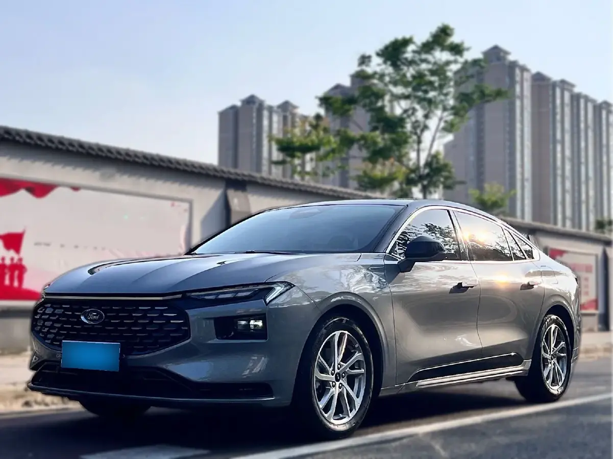 2022 Ford Mondeo 2.0T 238HP L4 8AT