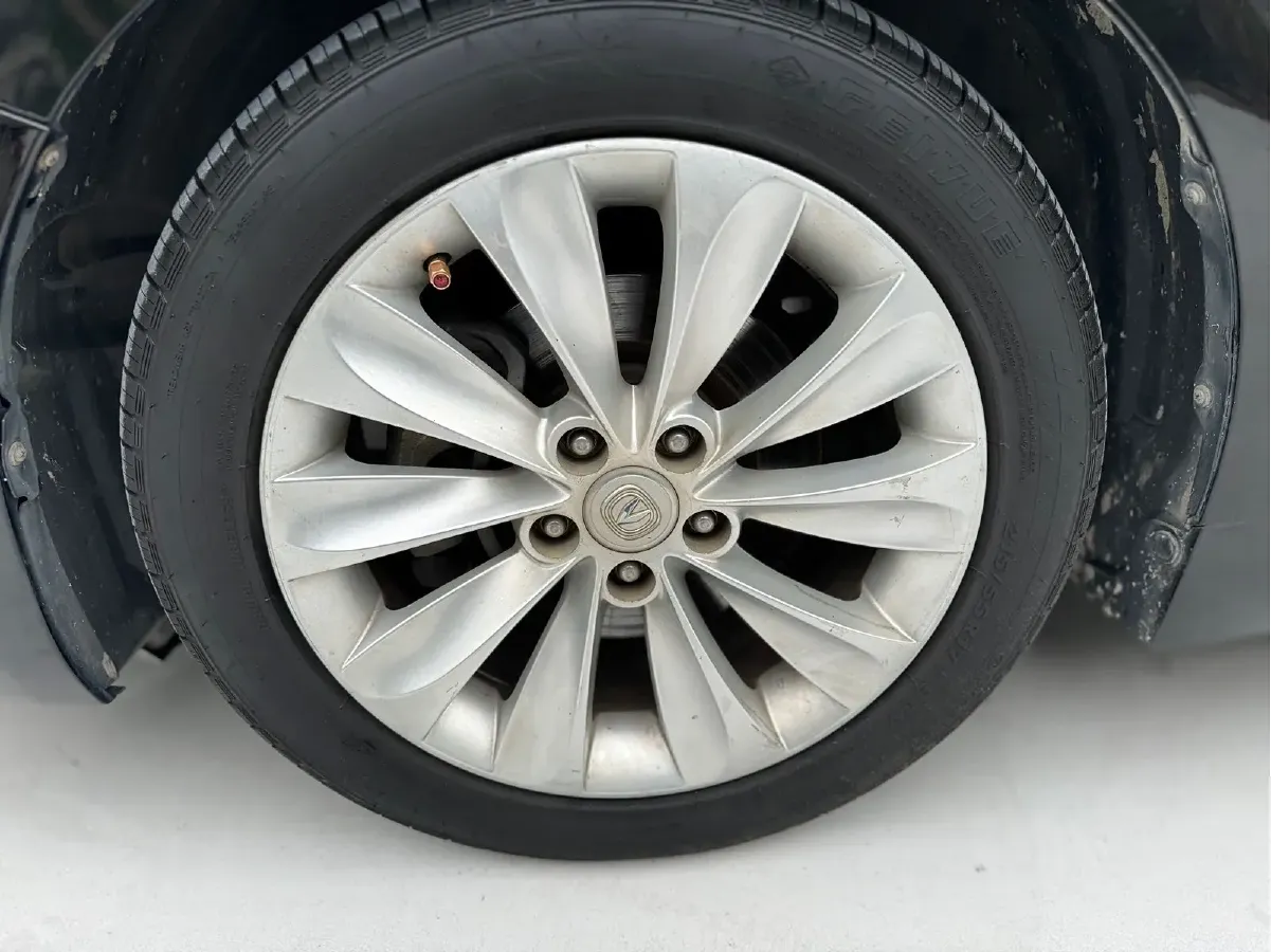 2013 ChangAn Raeton 1.8T 177HP L4 6AT,autocango,china used car exporter,china ev exporter,chinese used car exporter,chinese used ev exporter