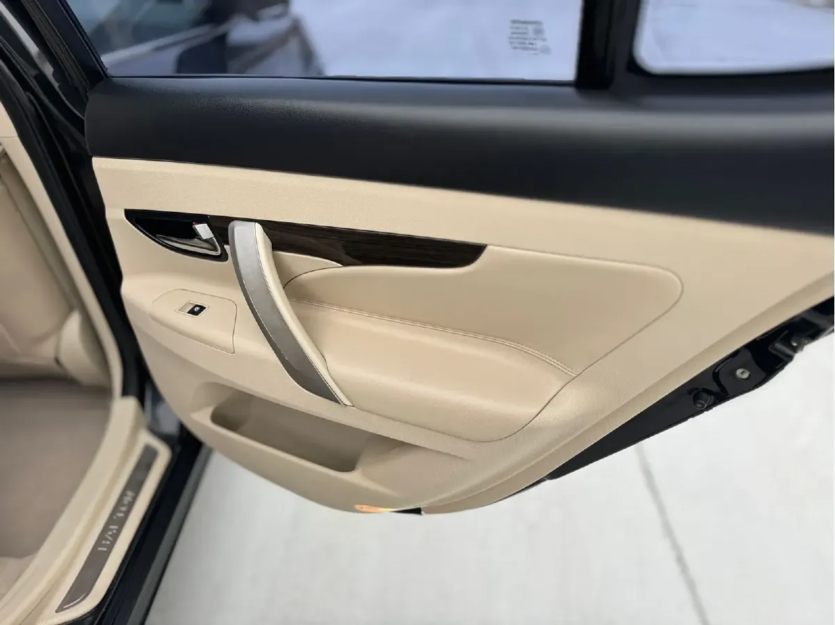 2013 ChangAn Raeton 1.8T 177HP L4 6AT,autocango,china used car exporter,china ev exporter,chinese used car exporter,chinese used ev exporter