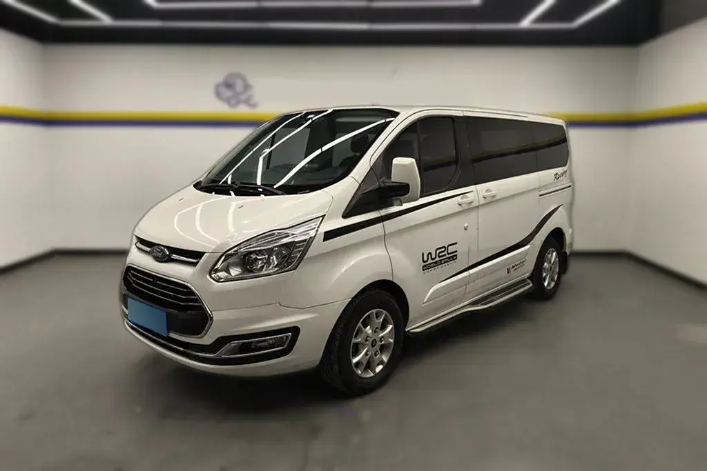 2020 Ford Tourneo 2.0T 203HP L4 6AT