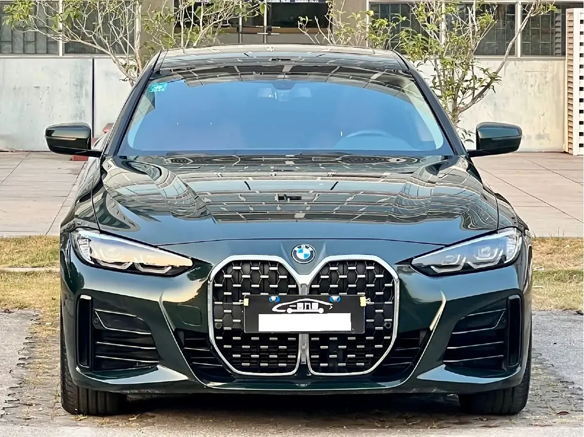 2022 BMW 4 Series 2.0T 184HP L4 8AT