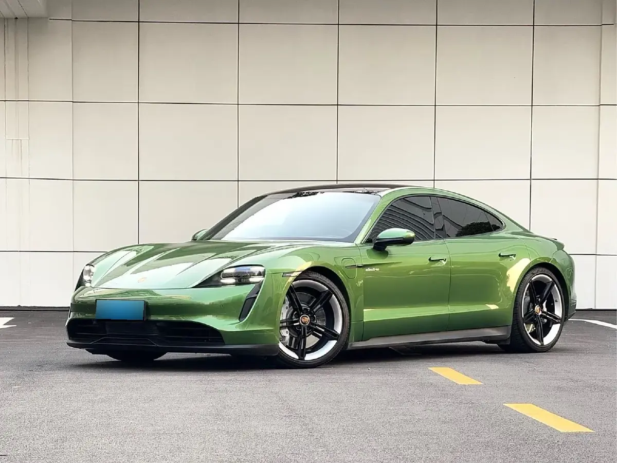 2020 Porsche Taycan 2AT BEV 79.2KWH