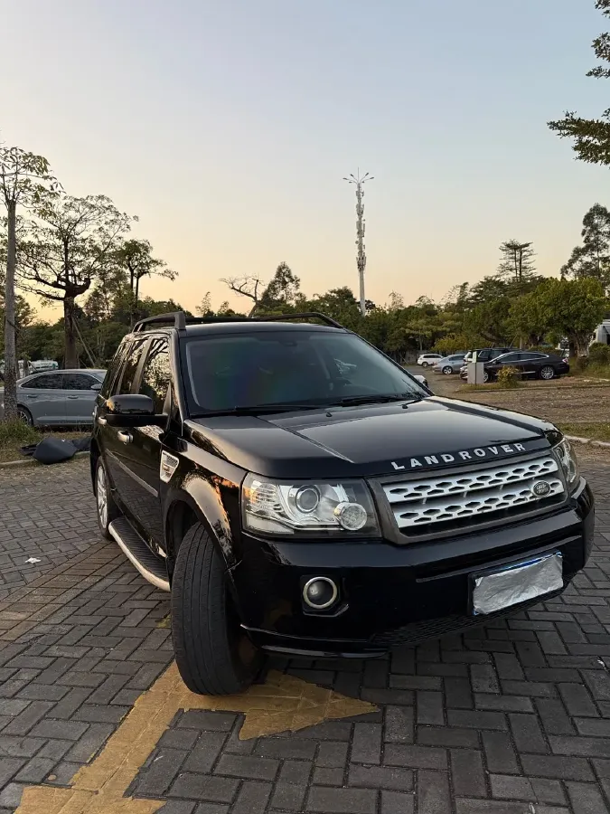 2013 Land Rover Freelander 2 2.0T 240HP L4 6AT,autocango,china used car exporter,china ev exporter,chinese used car exporter,chinese used ev exporter