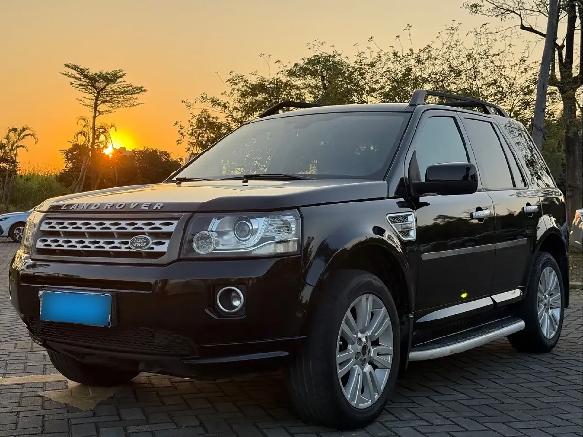 2013 Land Rover Freelander 2 2.0T 240HP L4 6AT